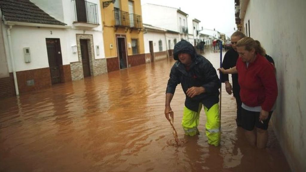 Spain Floods: Ten Die In Malaga, Almeria And Murcia - BBC News