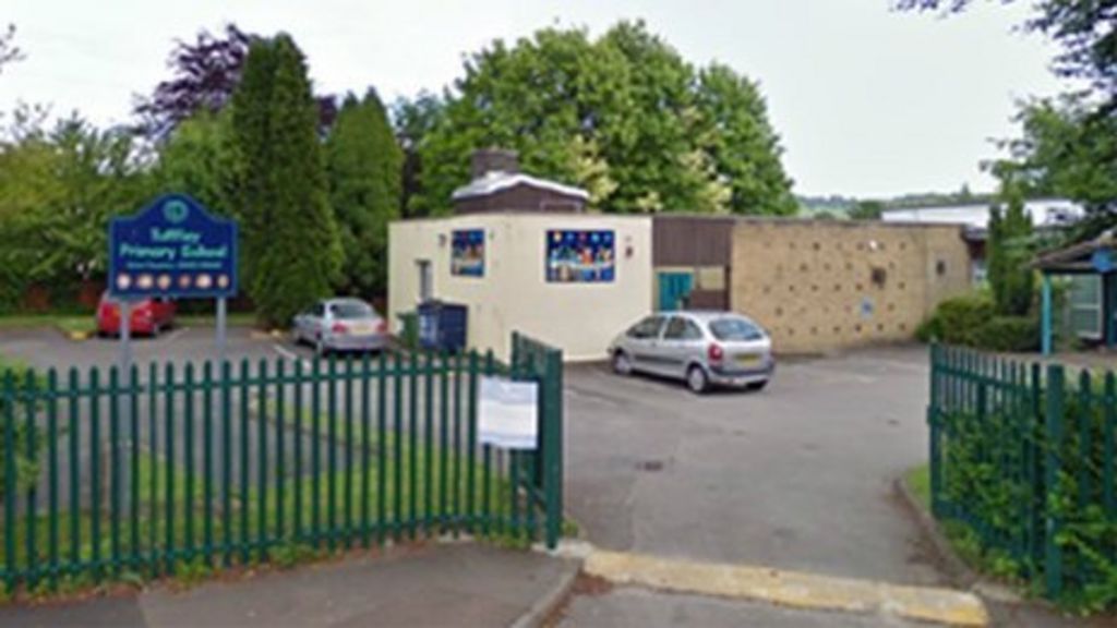 Gloucester's Grange Primary School closed after gas leak BBC News