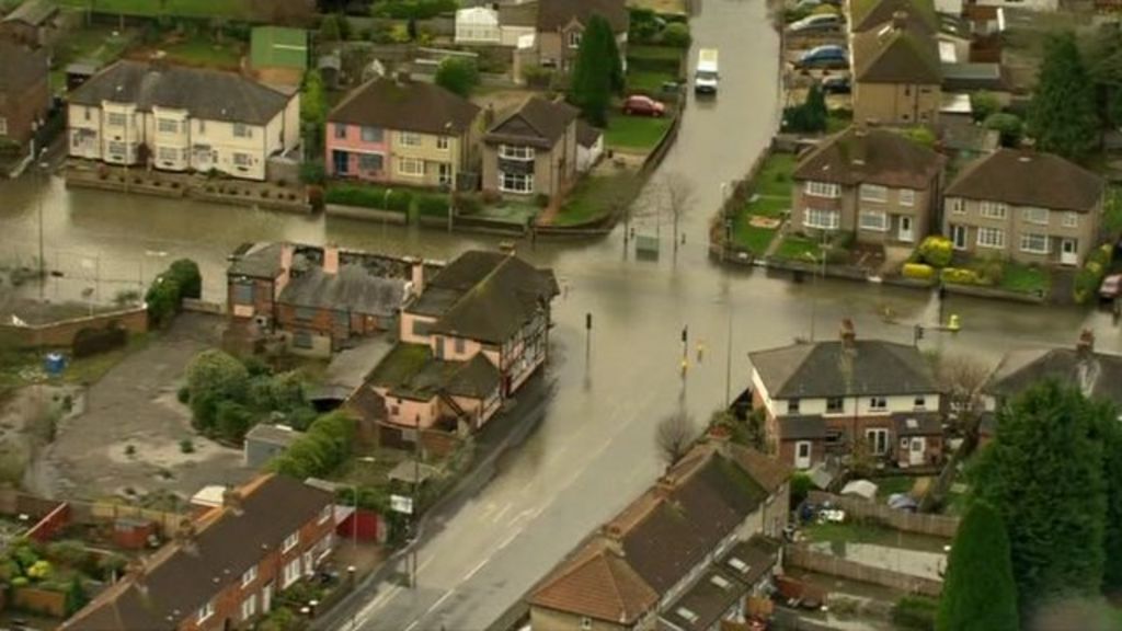 Oxfordshire And Berkshire Flooding Disruption Continues Bbc News