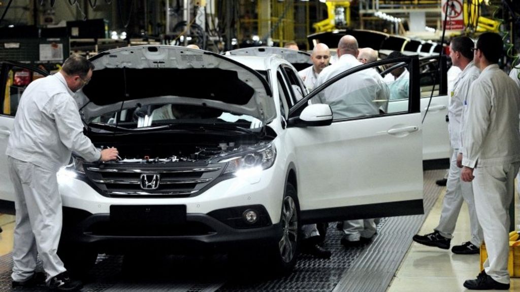Honda to cut 800 jobs in Swindon  BBC News