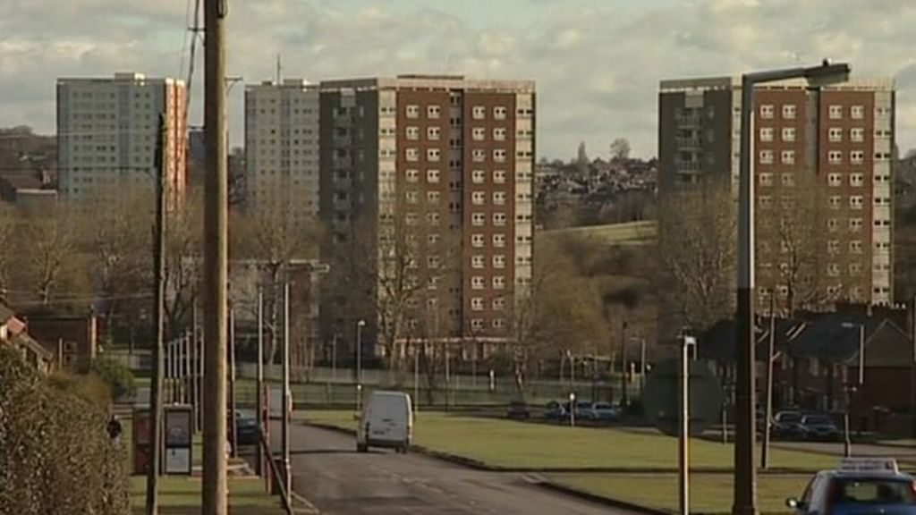 Leeds council houses return to local authority - BBC News