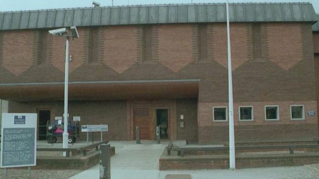 Full Sutton Prison 'an impressive establishment' - BBC News