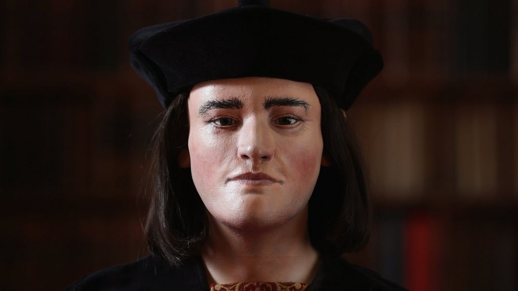 Richard III head reconstruction set for national tour - BBC News