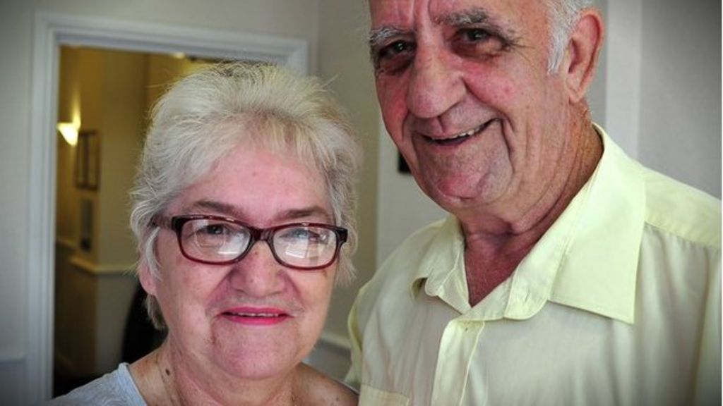 Essex Couple Matched By Wickford Undertaker Marry Bbc News 6835