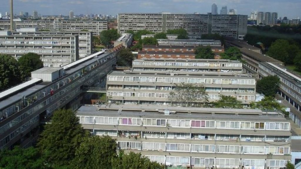 Aylesbury Estate: Southwark Council promise improved compulsory purchase