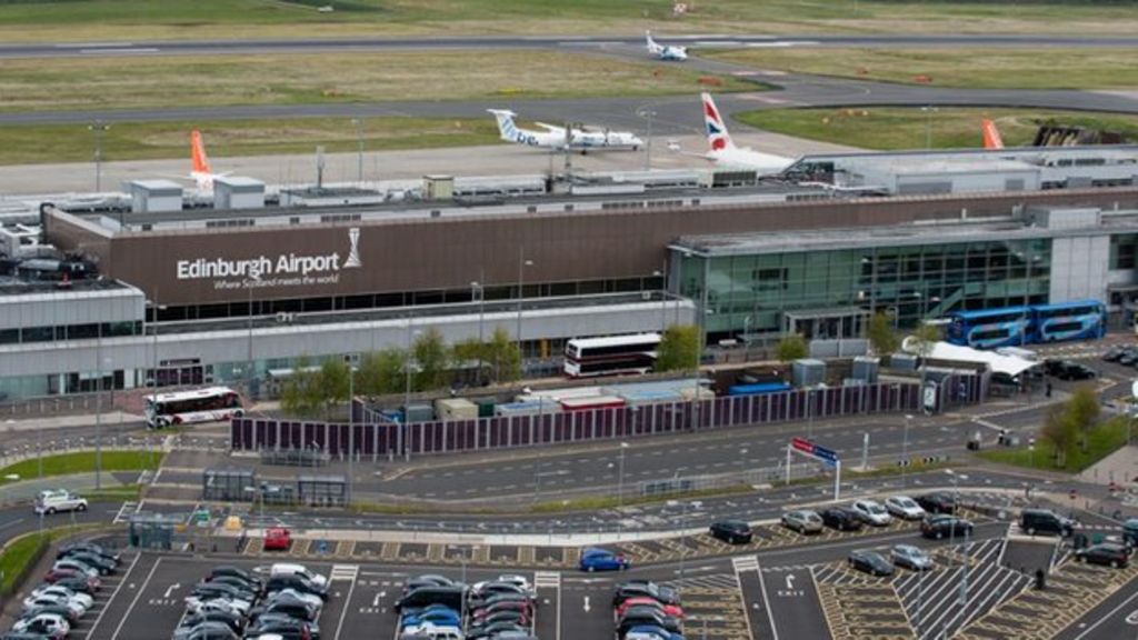Edinburgh Airport set for next £50m expansion stage BBC News