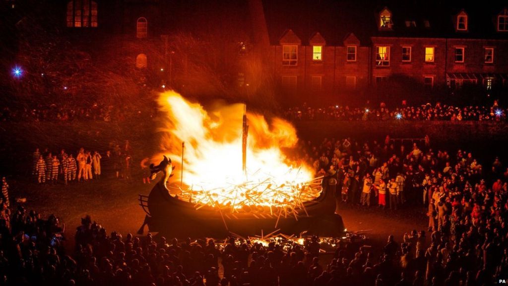 Shetland Celebrates Up Helly Aa Viking Fire Festival Bbc News 6984