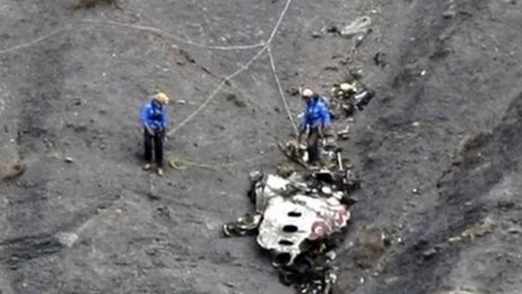 Alps plane crash Lufthansa puts 300m aside for costs BBC News