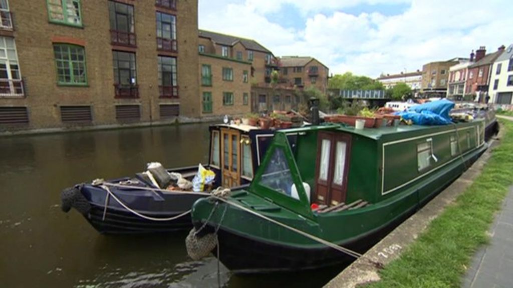 houseboat scotland are houseboats congesting london canals bbc news houseboat scotland are houseboats congesting london canals bbc news