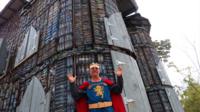Robert and his castle