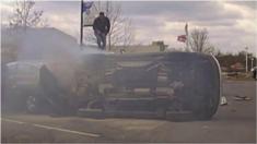 Police are trying to identify the Good Samaritans who saved a Pennsylvania man trapped in a burning car.