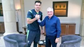 Mike Phillips a Gareth Edwards