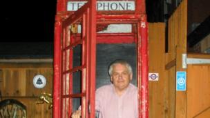 Steve Spill in phone box