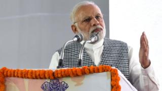 नरेंद्र मोदी