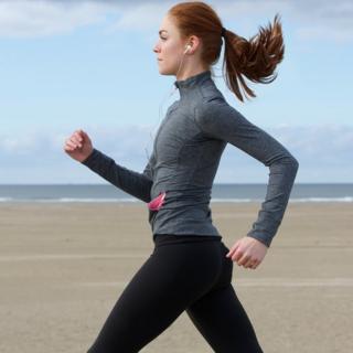 Mujer caminando