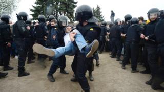 Задержание демонстранта