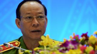 Vietnam's Deputy Minister of Public Security Le Quy Vuong answers questions during a press conference on the presidential amnesty decision made to mark the 70th anniversary of the foundation of Vietnam's communist regime in Hanoi on August 28, 2015