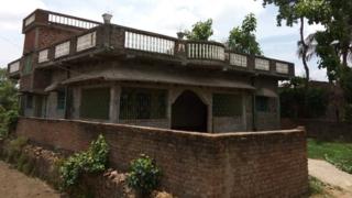 गाजीपुर गांव