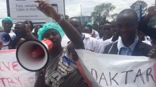 Madaktari nchini Kenya waligoma 2017 kwa miezi mitatu wakidai kuboreshwa kwa hali za kazi sawa na mishahara