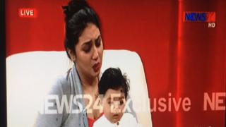টেলিভিশনে লাইভ অনুষ্ঠানে অপু বিশ্বাস