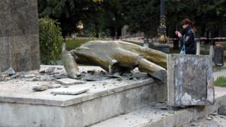 Памятник Ленину