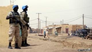 Askarta nabad ilaalinta Mali u jooga qaarkood