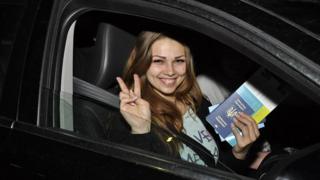 Українка на митниці