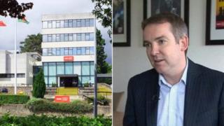 rhodri talfan davies