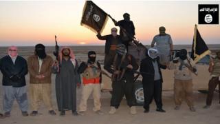 Irak'taki IŞİD militanları