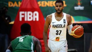 Jacques Conceiçao de l'Angola lors d'un match contre la République Centrafricaine à Dakar