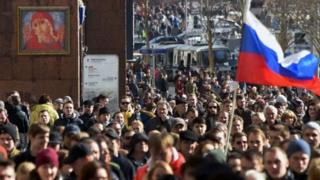 Igipolisi kiravuga ko abantu bari hagati ya 6000 na 8000 bateraniye i Moscow