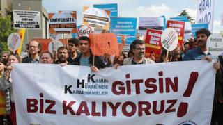 Akademisyenlerden protesto