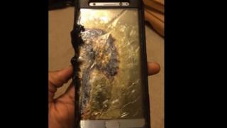 Bataryası alev almış bir Samsung Galaxy Note 7 telefon