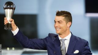 Cristiano Ronaldo wuxuu sanadkii tagay kaalin ka ciyaaray in Real Madrid ay ku guuleysatay koobka kooxda caalamka