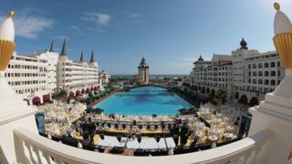 Mardan Palace