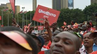 Umugambwe Jubilee wa Prezida Uhuru Kenyatta n'icegera ciwe William Ruto uzohura na NASA wa Raila Odinga mu matora yo mu kwezi kw'umunani