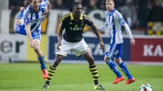 IFK Göteborg ve AIK arasındaki futbol maçından bir fotoğraf