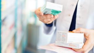 Painkiller prescription rates vary widely 2