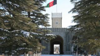 ارگ ریاست جمهوری افغانستان در مرکز شهر کابل واقع است