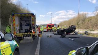 Car overturned on M48