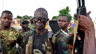 Abasirikare bagumutse nibo bafashije umukuru w'igihugu kuja ku butegetsi mu 2011