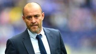 Nuno Espirito Santo, âgé de 43 ans et ancien gardien de but du club, avait débarqué chez les "Dragons" en juin 2016