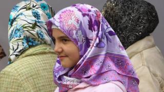 Muslim women in Berlin, Oct 08 pic