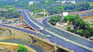 মালিবাগ রেলগেট এলাকায় নির্মাণাধীন ফ্লাইওভার