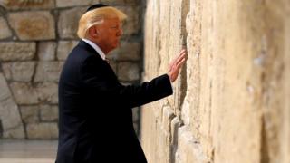 Трамп у Стены плача