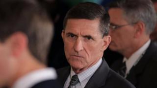 与党・共和党の議員らは、フリン氏の辞任はトランプ氏とロシアとのつながりについて疑念を呼んだと指摘した