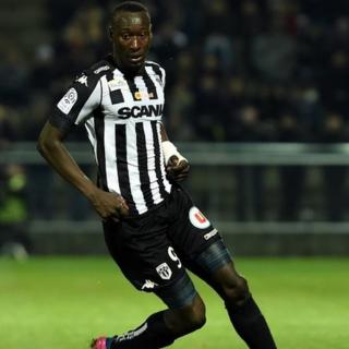 L'international sénégalais Famara Diedhiou a signé au Bristol City FC, un club de D2 anglaise.