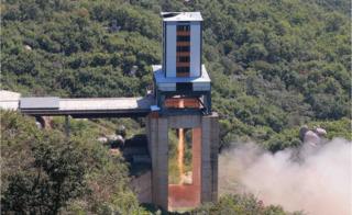 先月公開されたロケット噴射の性能テスト時の写真。撮影時期は不明