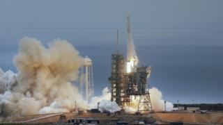SpaceX запустила Falcon-9 із платформи Космічного центру імені Джона Кеннеді у Флориді