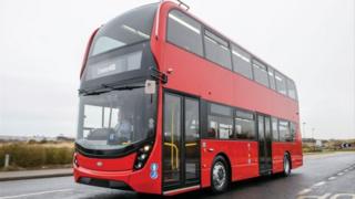 ADL E400 bus